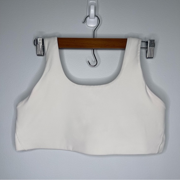 Nike Alate Dri Fit Bra - Picture 4 of 7